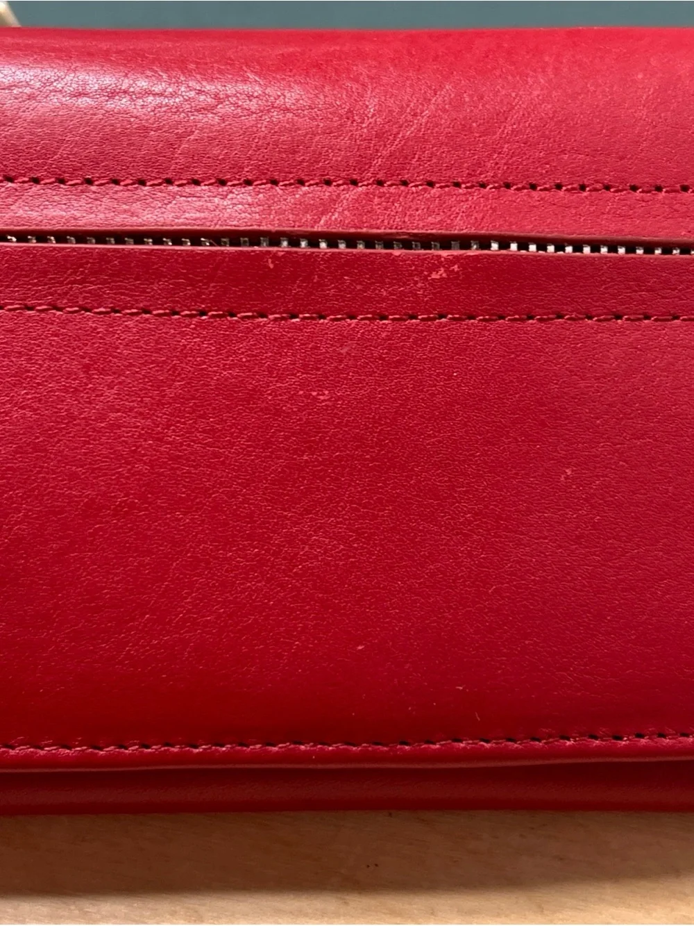 NEW Hobo Amica Leather Wallet - Billfold Color Red New front zip pocket - Picture 12 of 12
